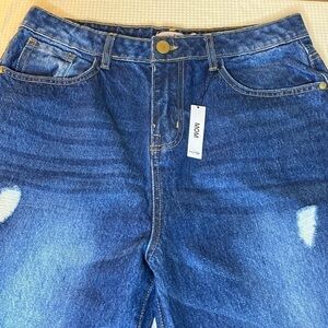 New Vintage Dark Wash Distressed Mom Jeans Sz 10 NWT